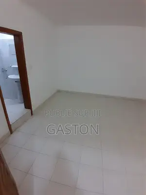 4chbre Blocs d'appartements dans Katos Immo, Parcelles Assainies