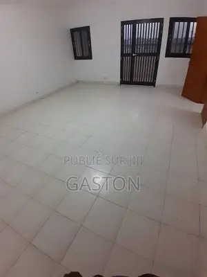 4chbre Blocs d'appartements dans Katos Immo, Parcelles Assainies