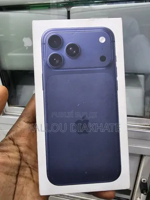 Photo - New Apple iPhone 17 256 GB Or rose