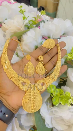 Collier Boucle d'Oreilles