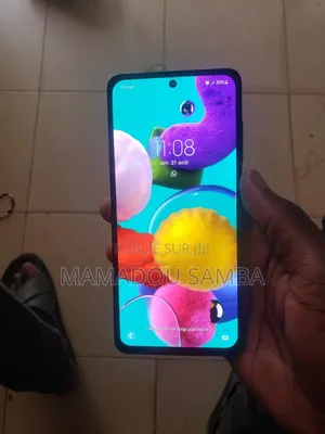 Photo - New Samsung Galaxy A51 128 GB Black