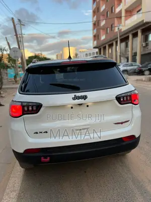 Jeep Boussole Sport 4x4 2019 Blanc