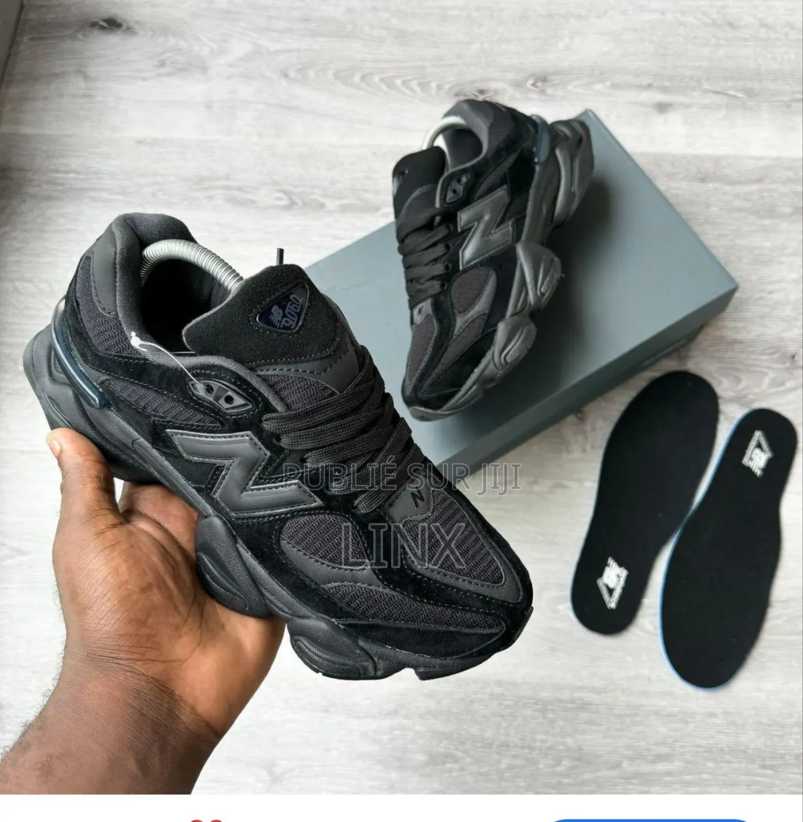 New Balance 9060 Noir Disponible