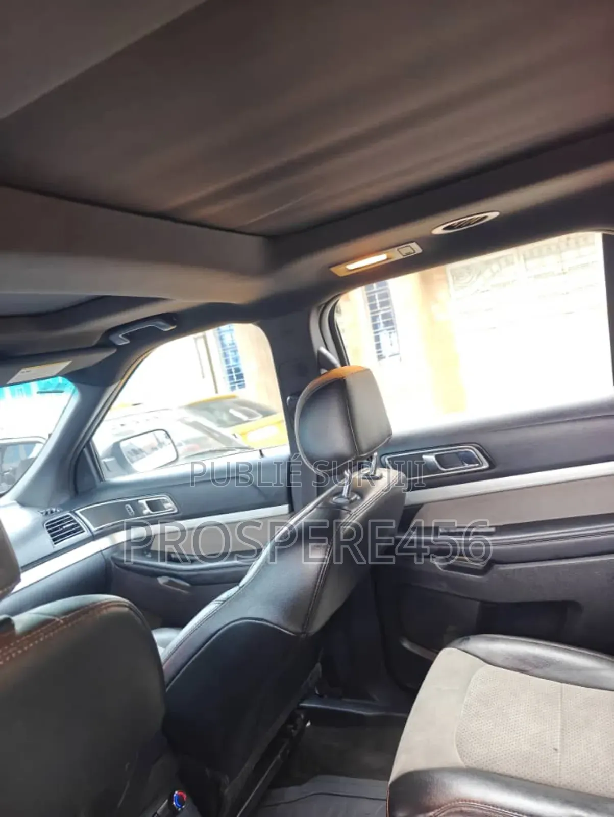 Ford Explorer Sport 4dr 4x4 (3.5L 6cyl 6A) 2017 Blanc cassé