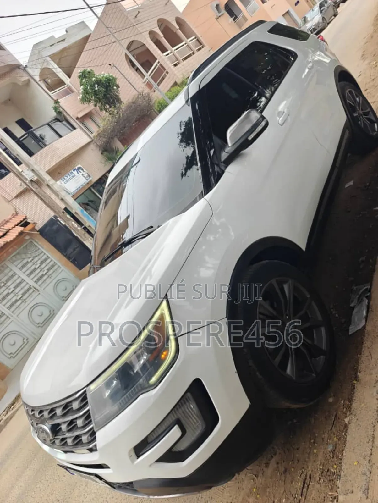 Ford Explorer Sport 4dr 4x4 (3.5L 6cyl 6A) 2017 Blanc cassé