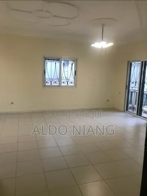 5chbre Villa dans Limaldo Immo, Almadies à Vendre