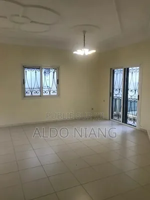 5chbre Villa dans Limaldo Immo, Almadies à Vendre