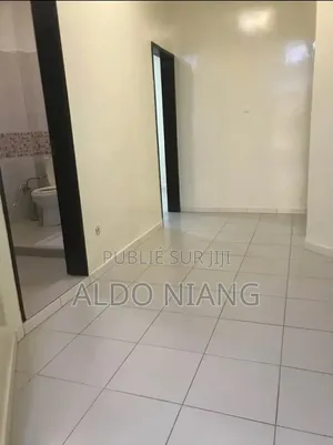 5chbre Villa dans Limaldo Immo, Almadies à Vendre