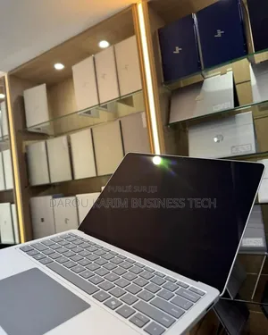 New Microsoft Surface Laptop 7 16GB Qualcomm Snapdragon X Elite 512GB