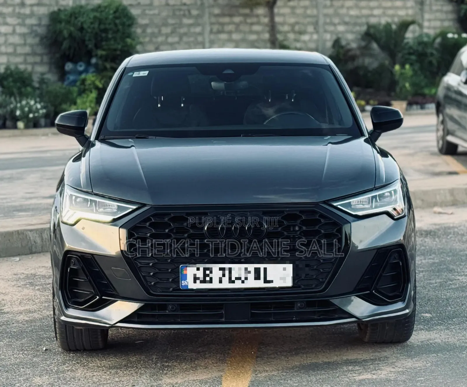 Audi Q3 2023 Gris