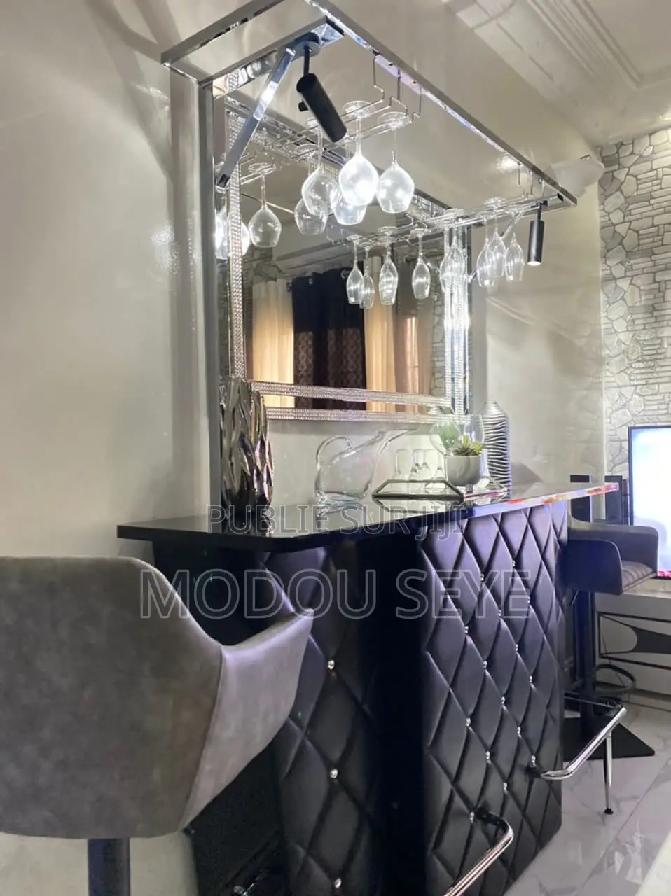 6chbre Maison dans Villa R+1, Niayes à Louer