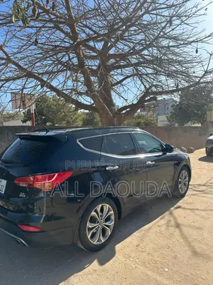Hyundai Santa Fe 2013 Black