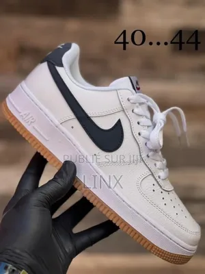 Nike Air Force 1 Blanche Disponible