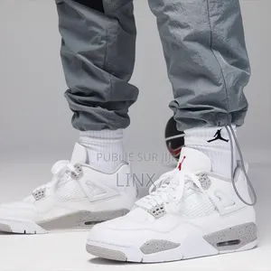 Air Jordan 4 White Cement Disponible