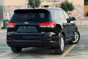 Photo - Kia Sorento 2018 Black
