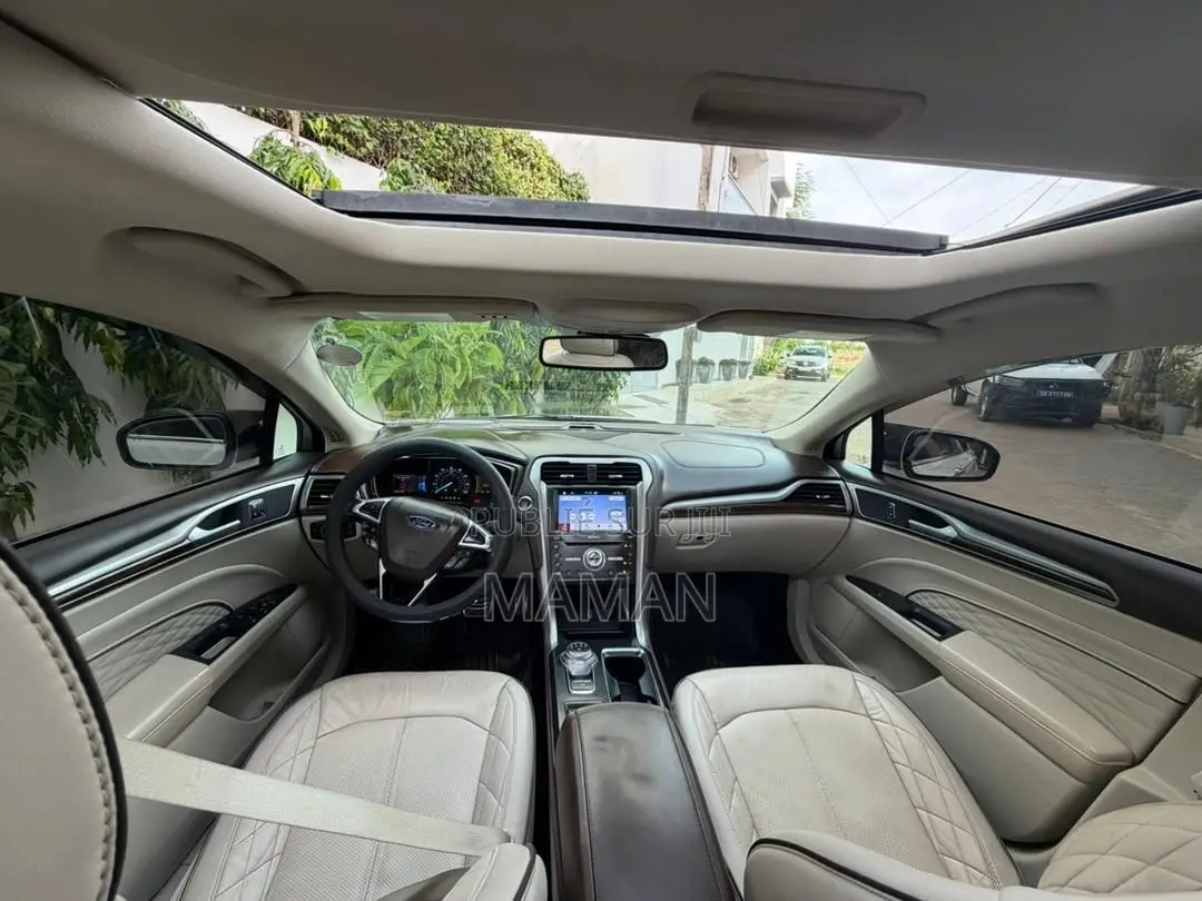 Ford Fusion Platinum AWD 2018 Blanc