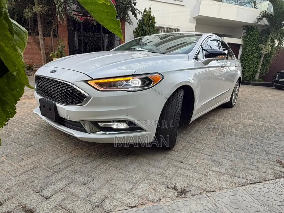 Ford Fusion Platinum AWD 2018 Blanc