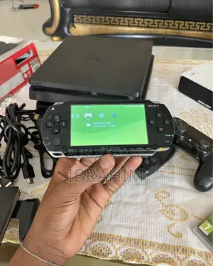 Photo - PSP Console 20 Jeux