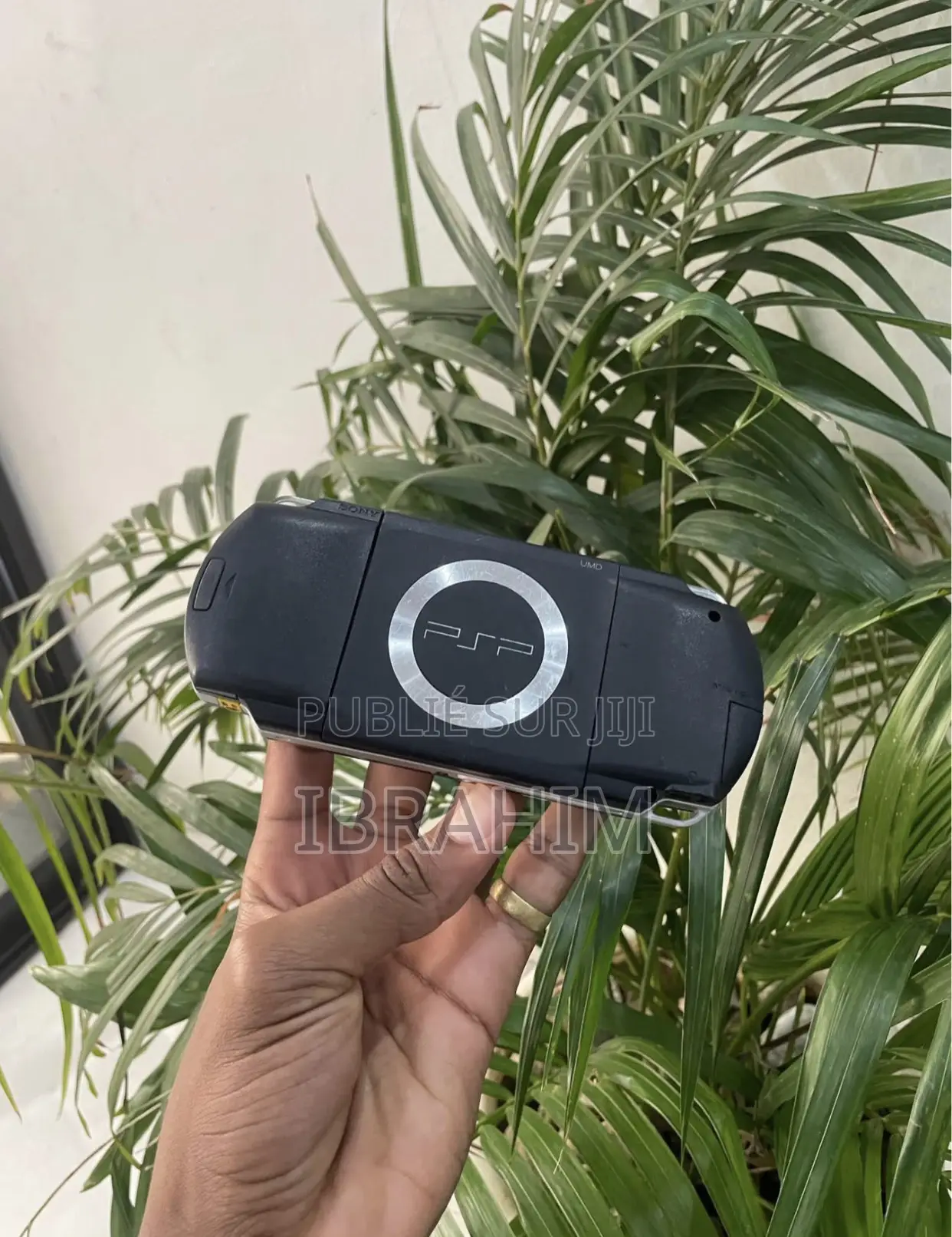 PSP Avec Gta Efootball, Mortal, Combat 20 Jeux