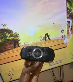 PSP Fat 8 Jeux Efootball 2035 Mortal Combat Et D’Autres