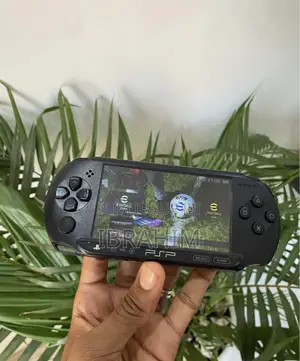 PSP Treet Dernier Modèle 20 Jeux