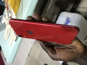 Apple iPhone XR 64 GB Rouge