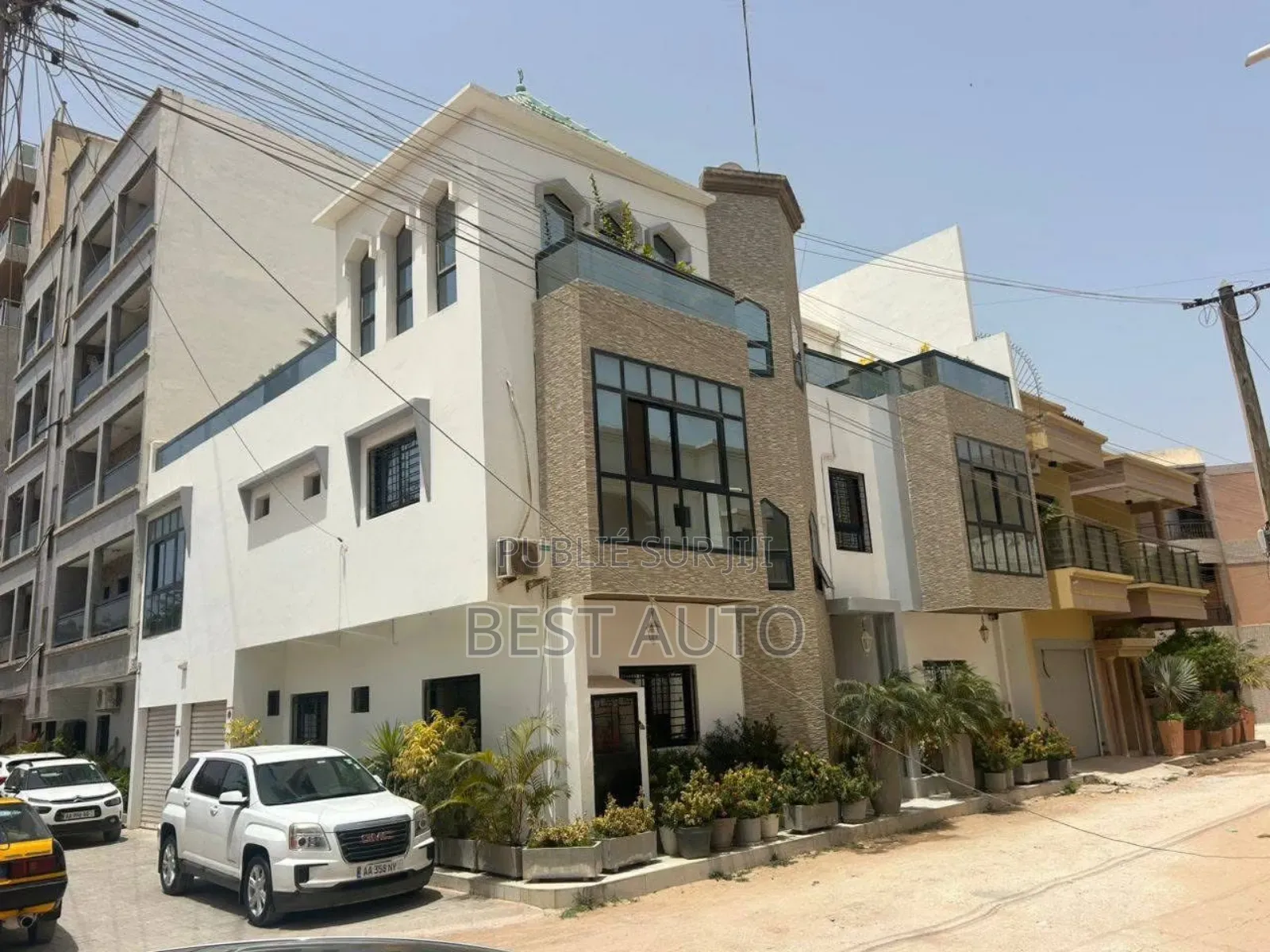 R+2 À Vendre Au Mariste