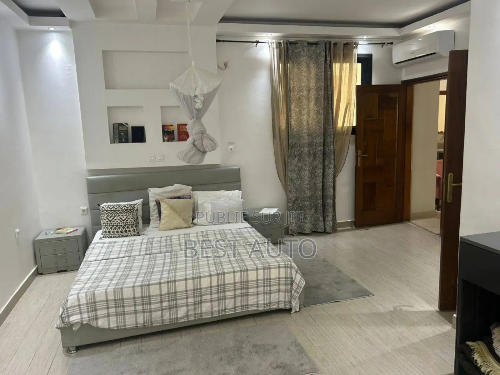 R+2 À Vendre Au Mariste