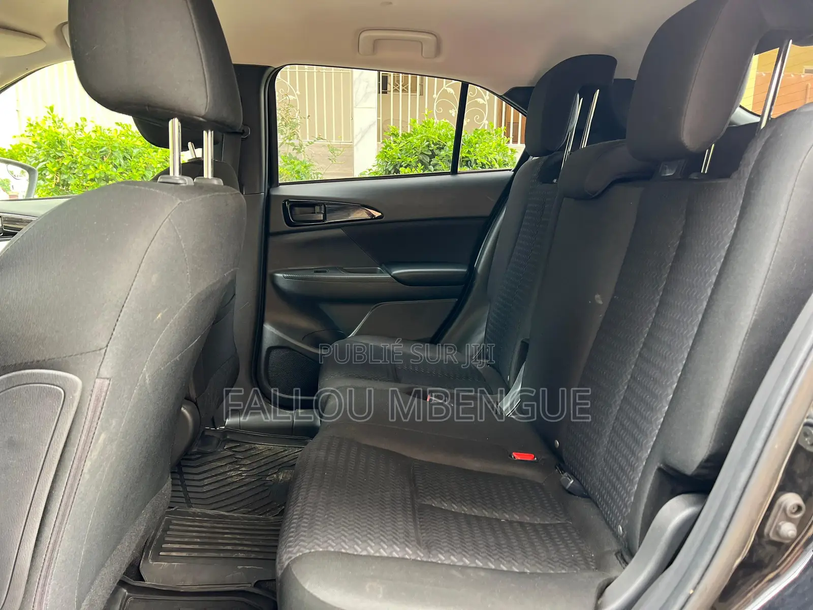 Mitsubishi Eclipse 2020 Black