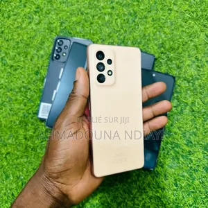 Photo - New Samsung Galaxy A53 5G 128 GB Doré