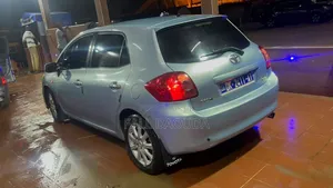 Toyota Auris 2012