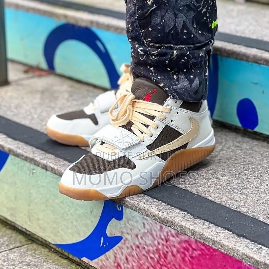 Chaussures Jumpman X Travis Scott