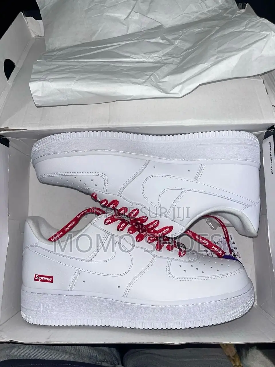 Chaussures Nike Air Force 1 Supreme