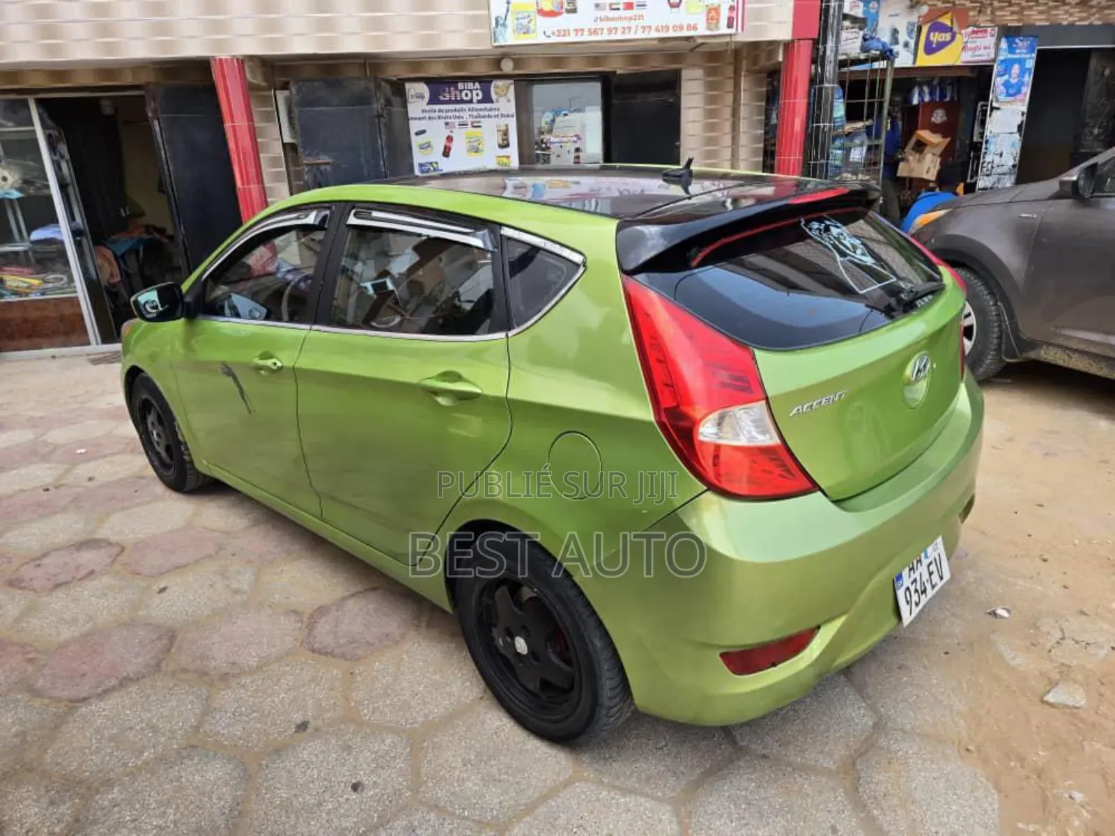 Hyundai Accent 2013 Vert