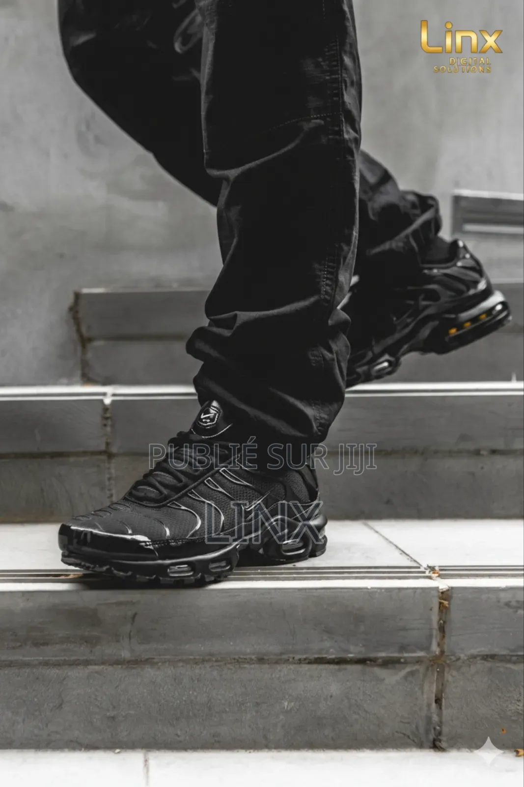 Triple Black Nike Tn Disponible