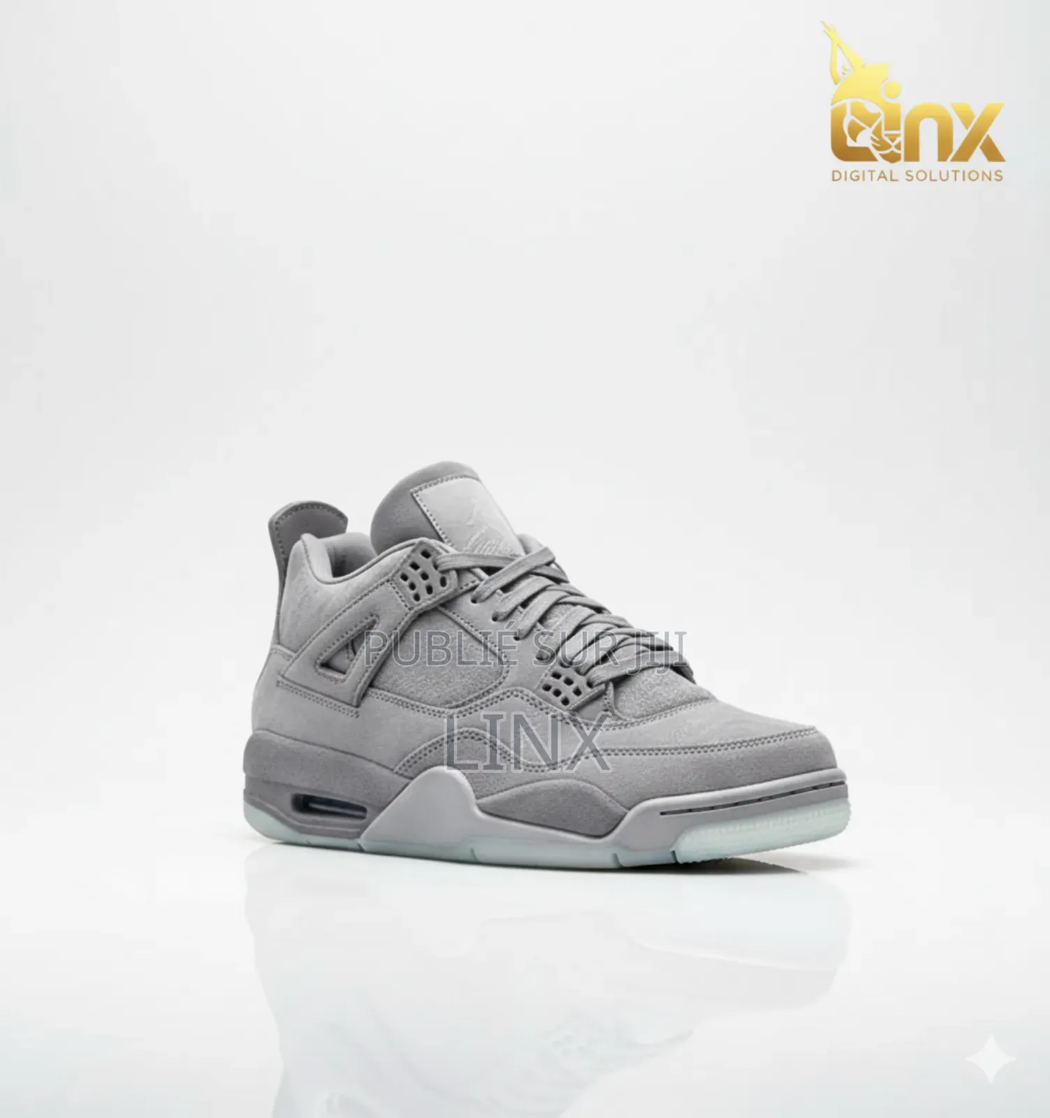 Grey Velvet Basket Air Rétro Disponible