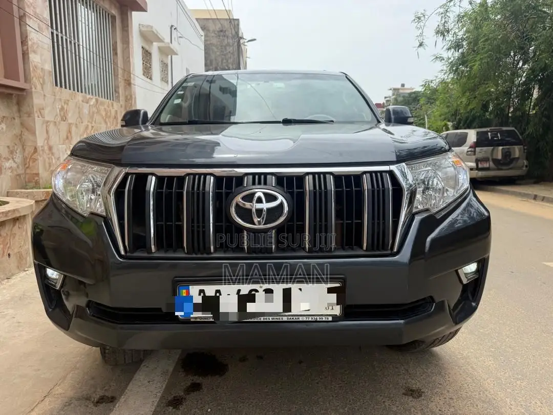 Toyota Land Cruiser Prado 2021 Black