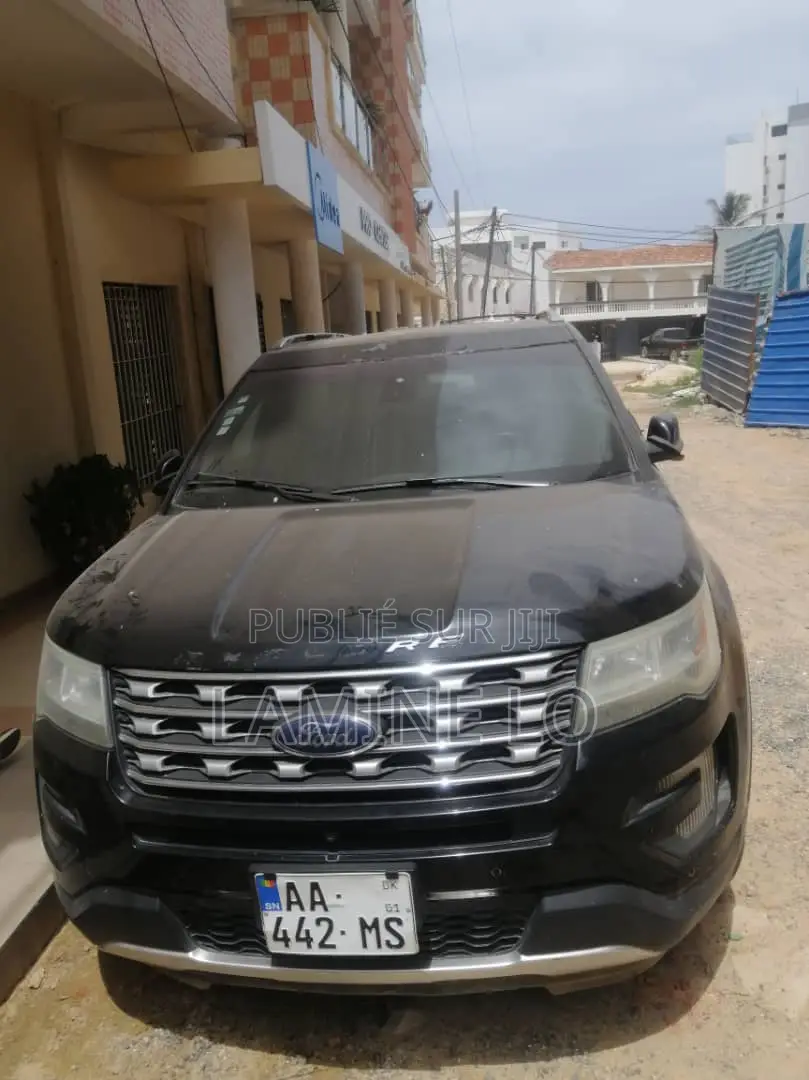 Ford Explorer 2016 Noir Mat