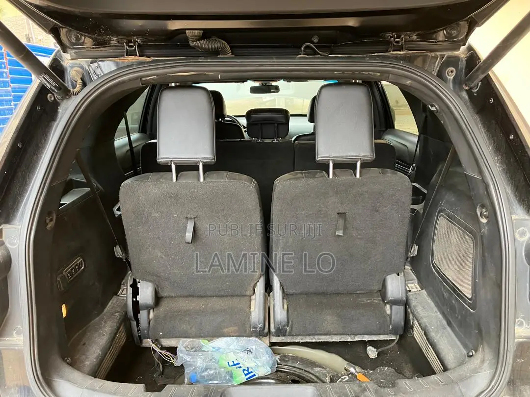 Ford Explorer 2016 Noir Mat