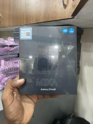 Photo - New Samsung Galaxy Z Fold 5 256 GB Black