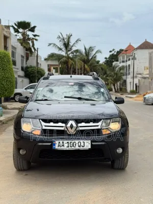 Photo - Renault Duster 2017 Black