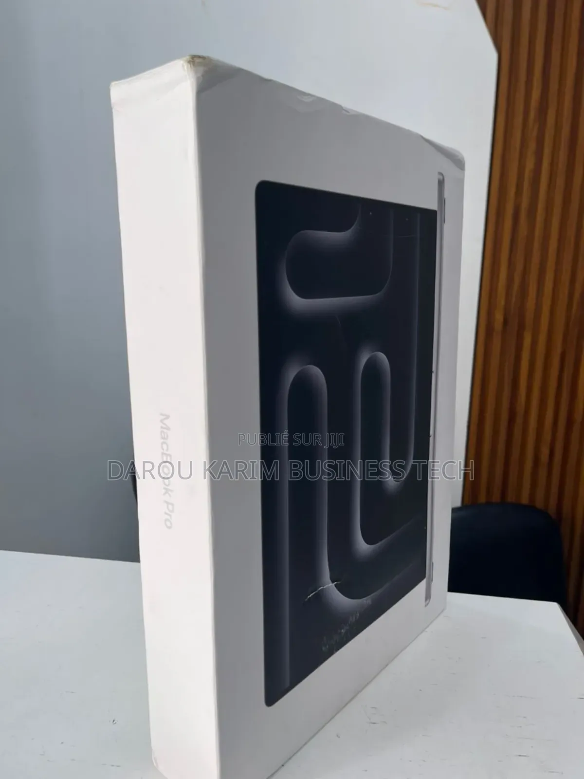 New Apple MacBook Pro 2024 M4 Max 16-Inch 36GB Apple M4 Max SSD 1T