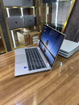 New HP EliteBook X360 1030 G8 16GB Intel Core I5 SSD 512GB