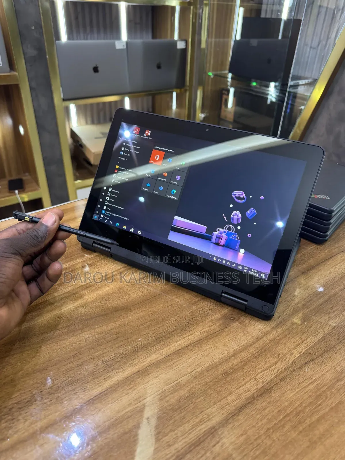 New Lenovo IdeaPad Yoga 11 8GB Intel Core I5 SSD 256GB