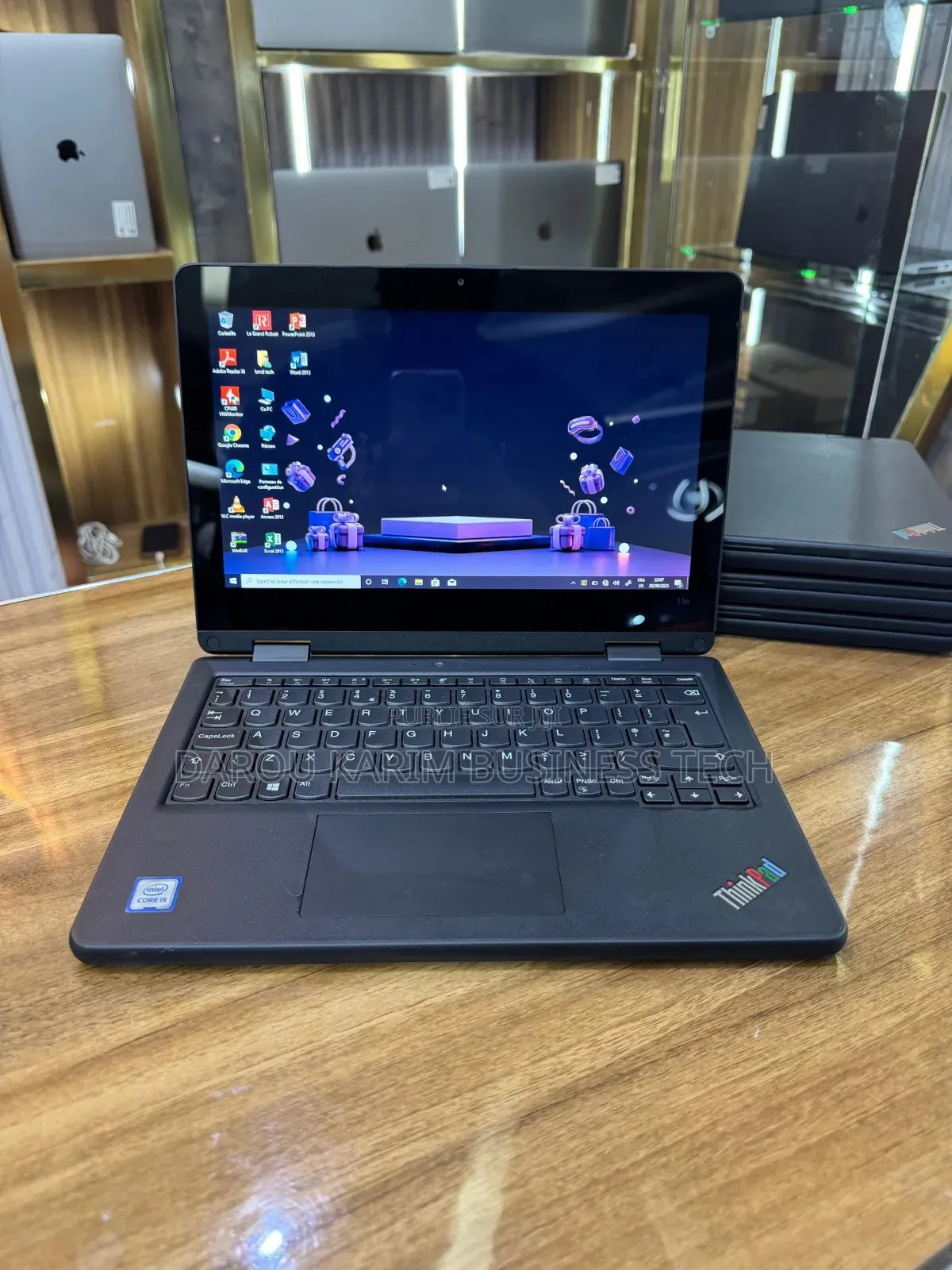 New Lenovo IdeaPad Yoga 11 8GB Intel Core I5 SSD 256GB