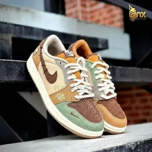 Photo - Air Jordan Zion Voodoo Disponible