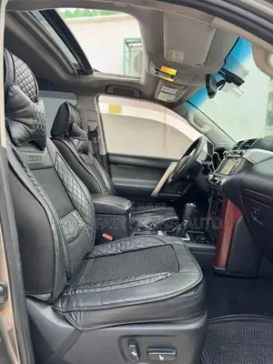 Toyota Land Cruiser Prado 2016 Gris