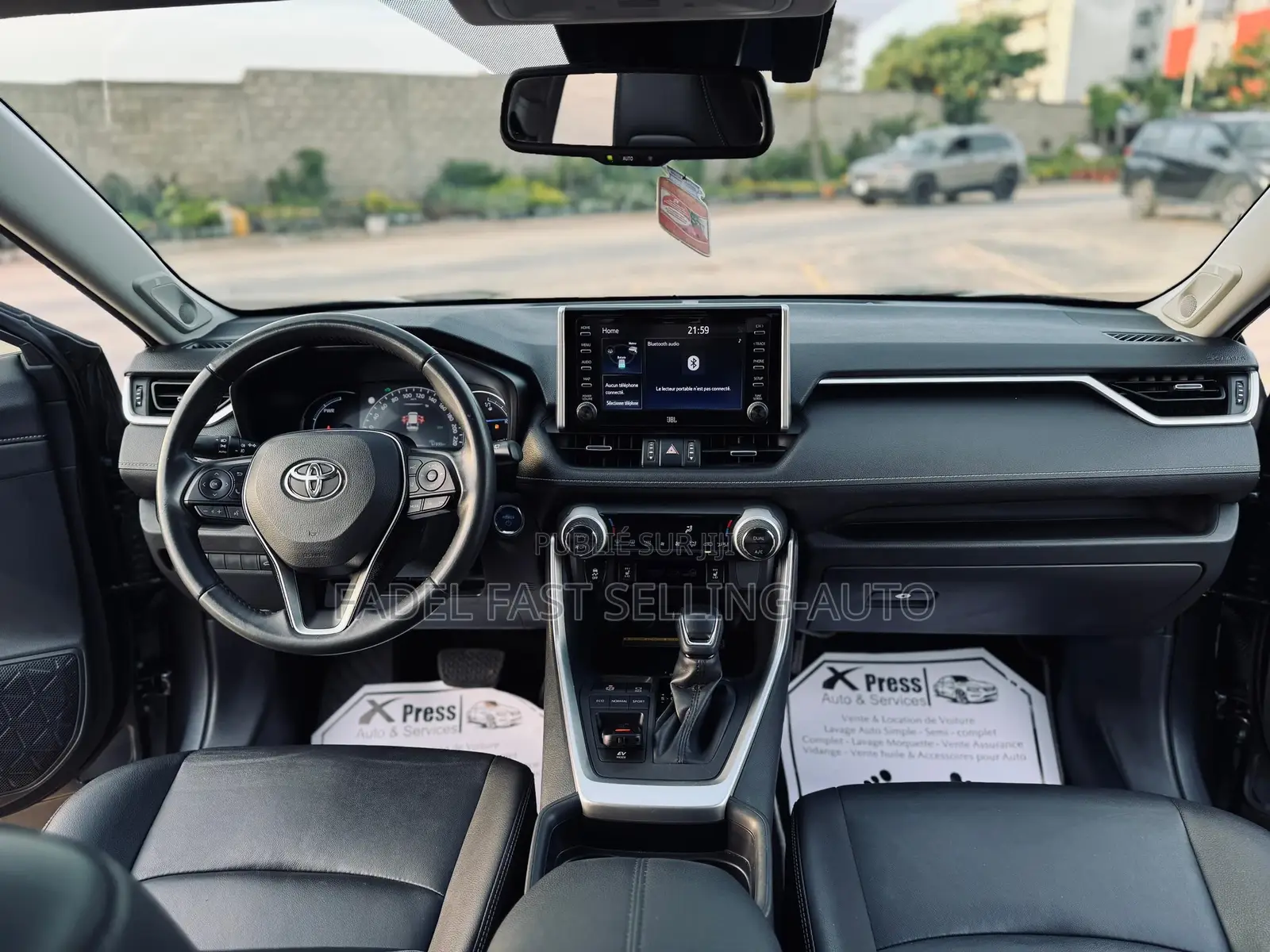 Toyota RAV4 2020 Gris