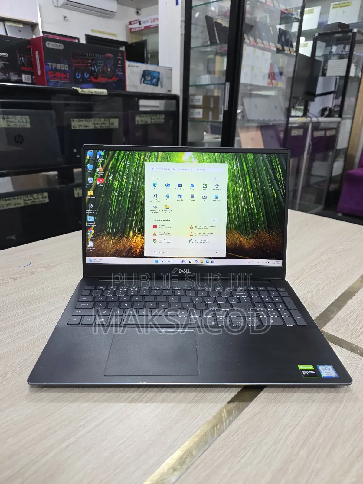 Ordinateur Portable Dell Vostro 7510 32GB Intel Core I7 SSD 512GB