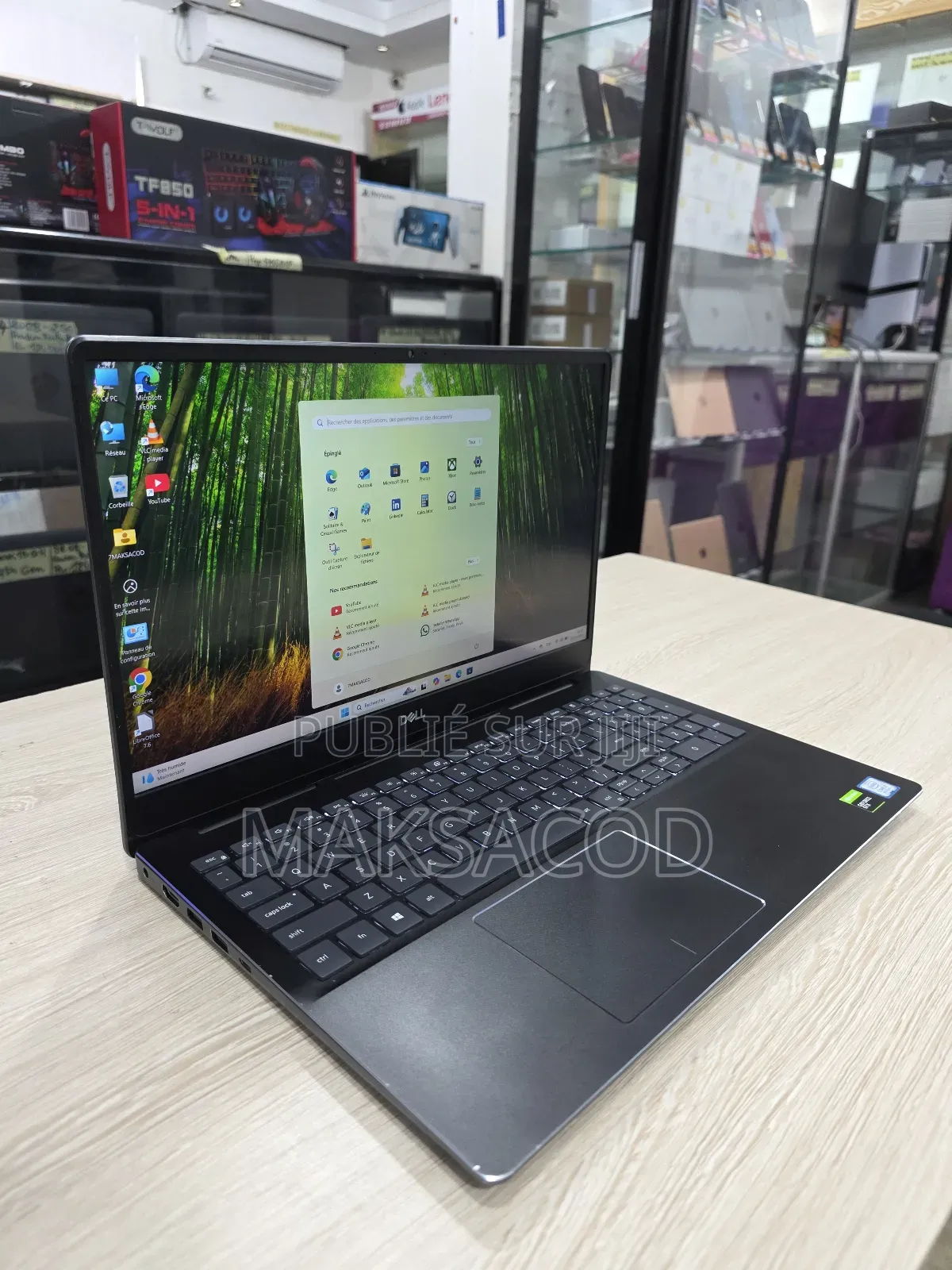 Ordinateur Portable Dell Vostro 7510 32GB Intel Core I7 SSD 512GB